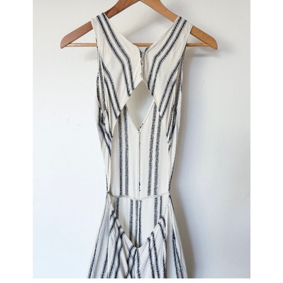 ISO (desperately!) retro jumpsuit - Picture 2 of 2